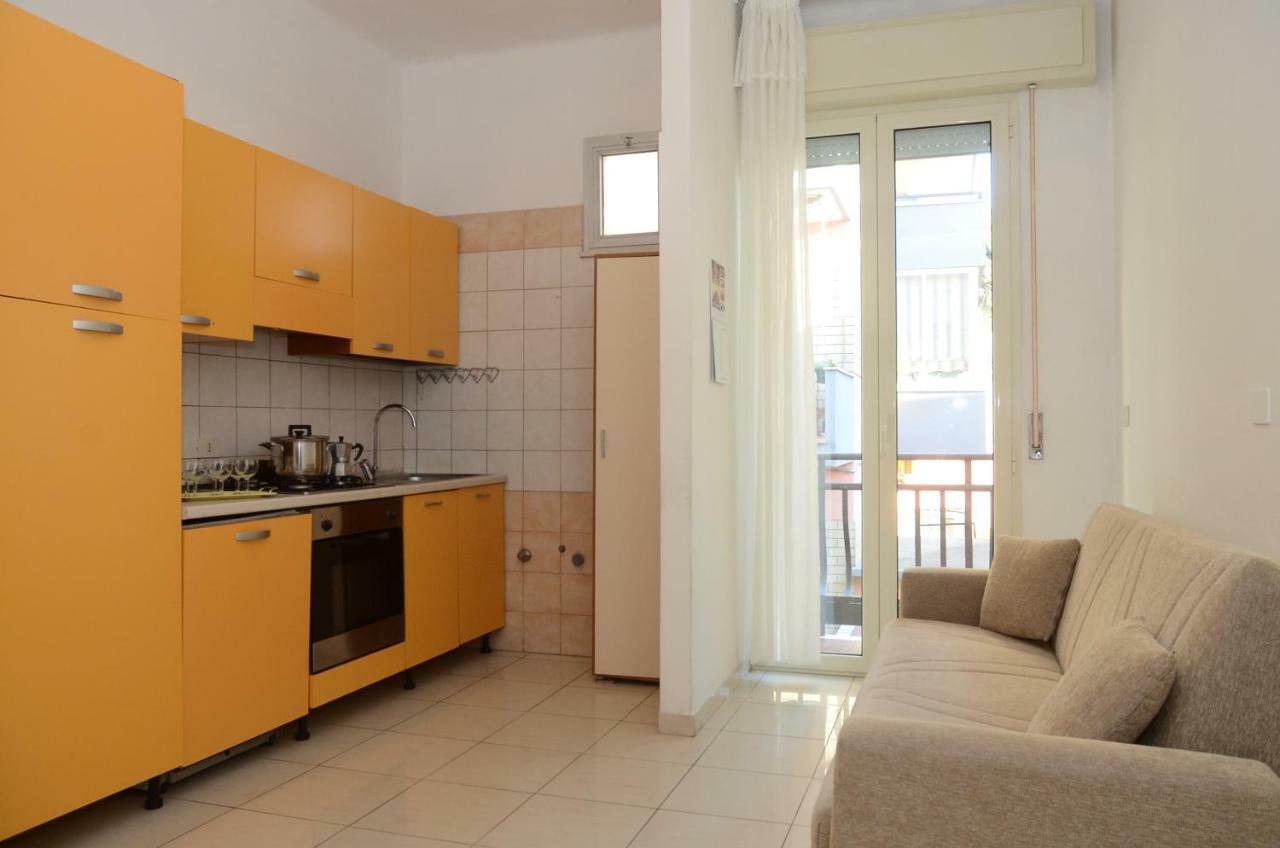 Residence Edera Rimini Exteriér fotografie